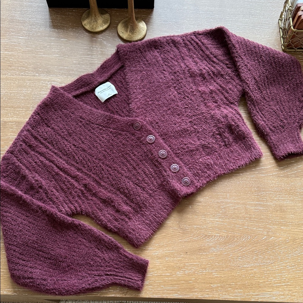 Abercrombie & Fitch Soft A&F Cropped V-neck Cardigan Burgundy Wine Size S - Picture 4 of 7